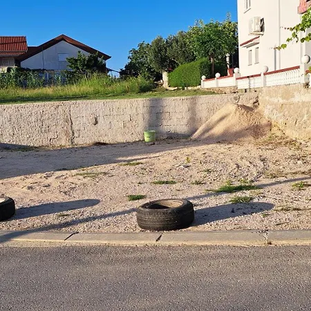 Ana-lora Lägenhet *