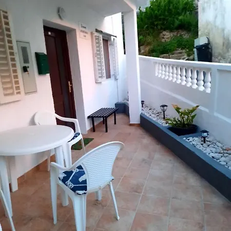Apartment Ana-lora