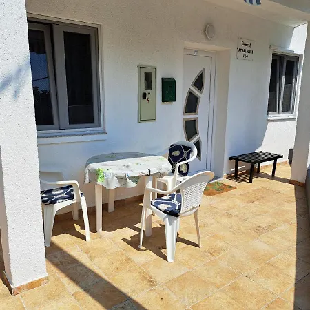 Ana-lora Apartmán Lopar