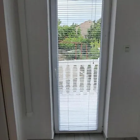 Ana-lora Apartmán *