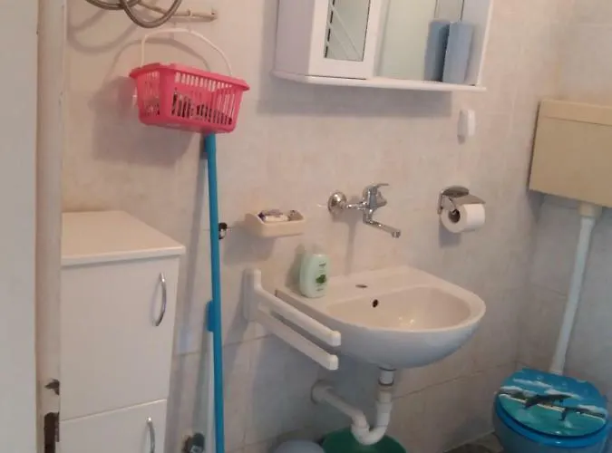 Ana-lora Appartement *